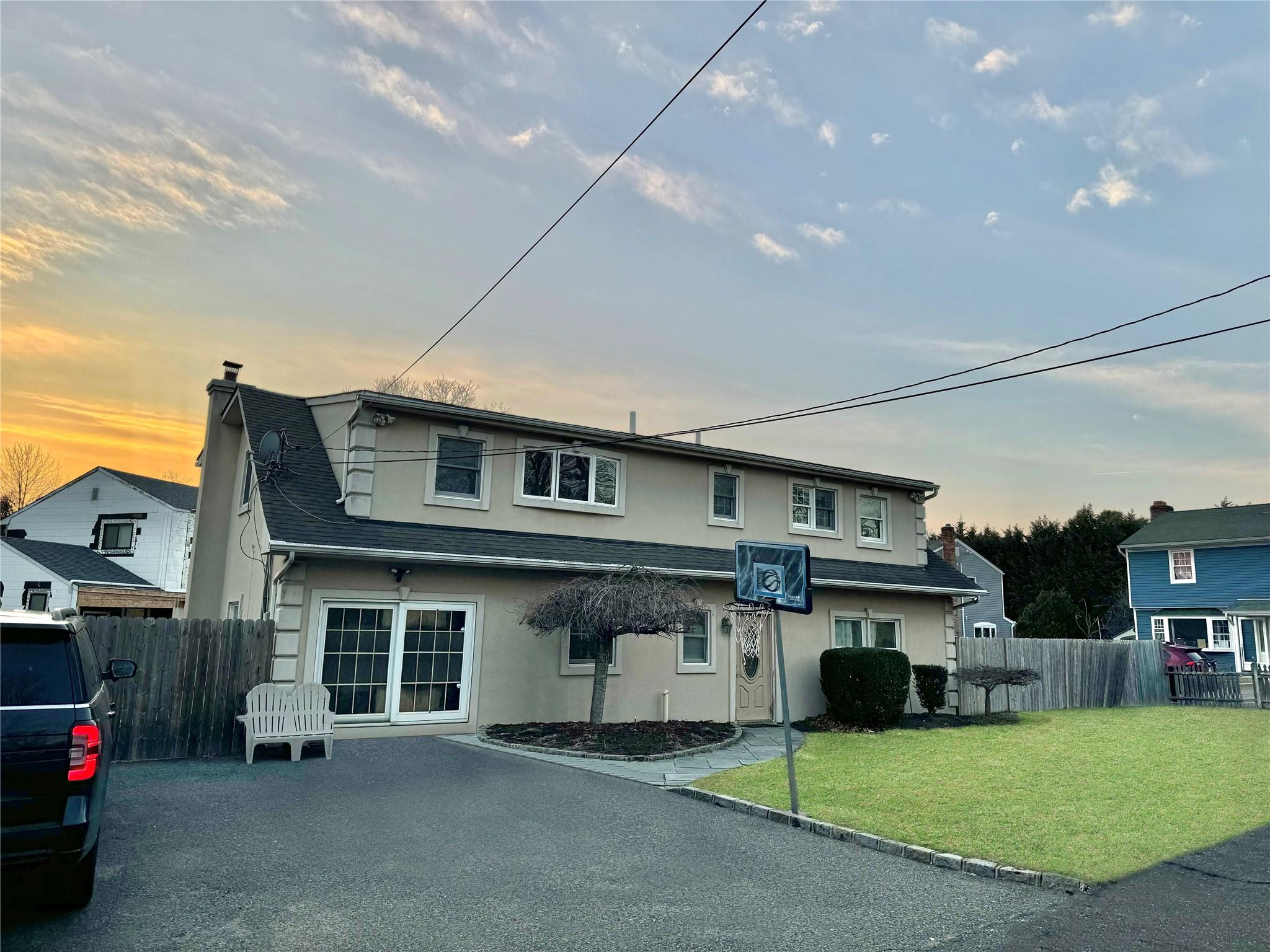 56 Field Avenue, Hicksville, New York image 2