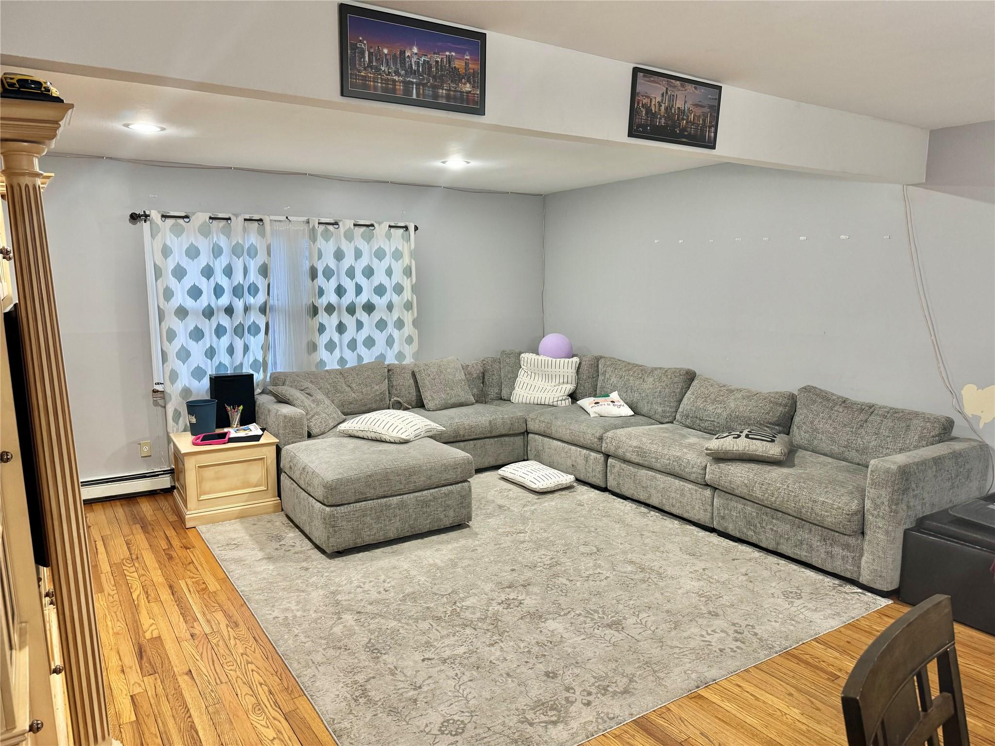56 Field Avenue, Hicksville, New York image 8