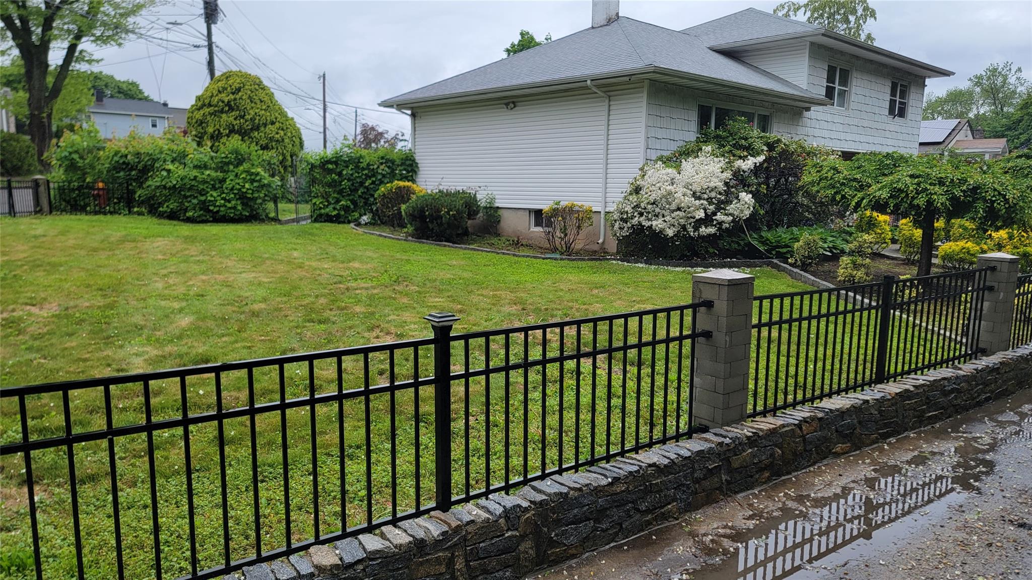 1 Cheshire Lane, Yonkers, New York image 3