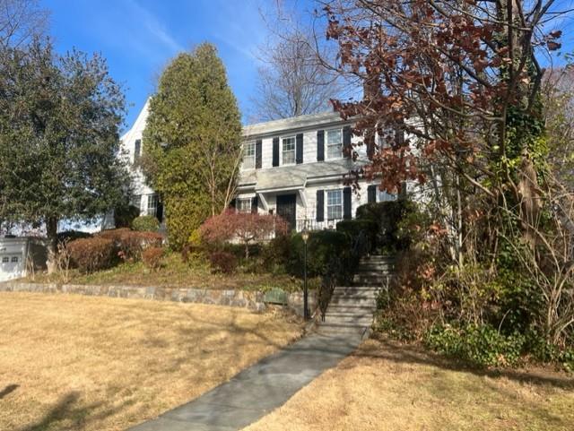 52 Laurel Place, New Rochelle, New York image 2