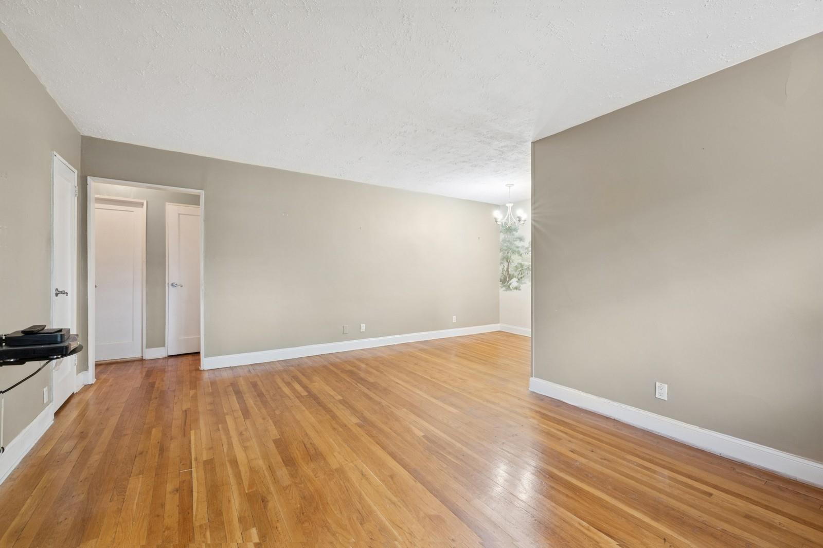 199-07 21 Avenue #1-361, Whitestone, New York image 7