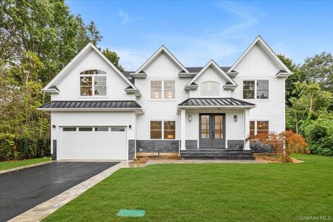 Photo of 69 Calvin Avenue, Syosset, NY 11791 (MLS # 939079)