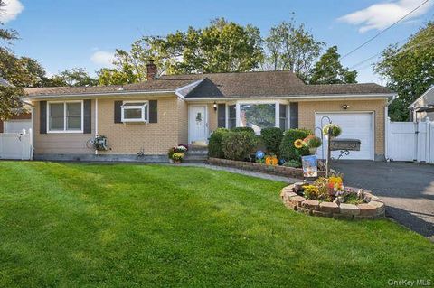 34 Oakley Drive Huntington Station NY 11746