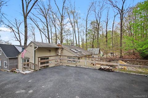 9 Wildwood Drive Greenwood Lake NY 10925