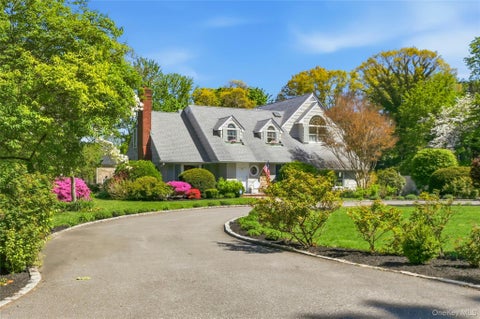 Homes For Sale - 9 Townsend Road<br/> Glen Cove, NY 11542