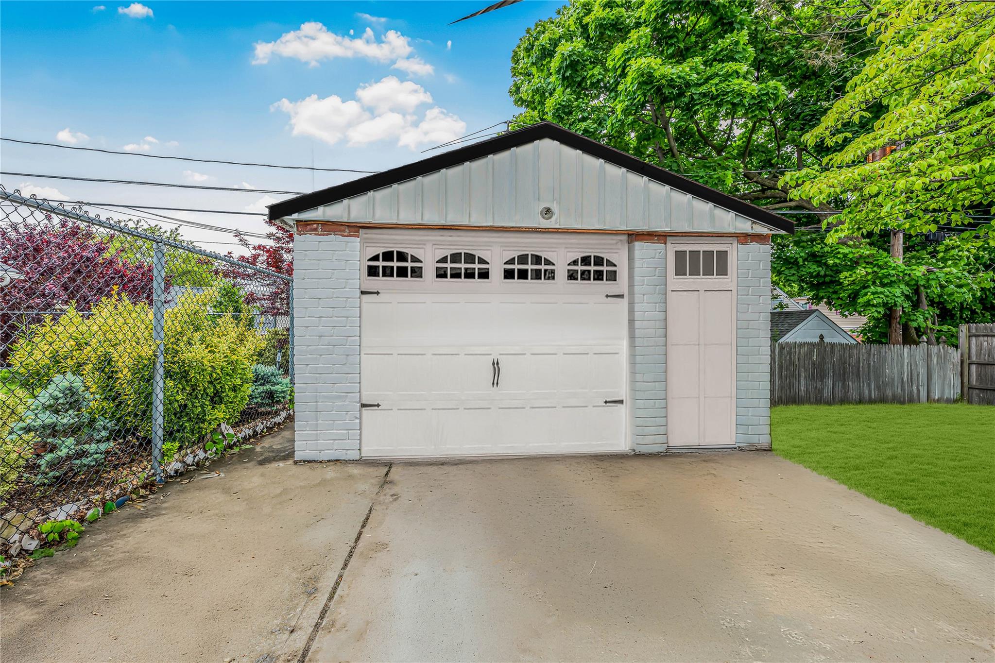 175 Dorchester Road, Garden City, New York image 33