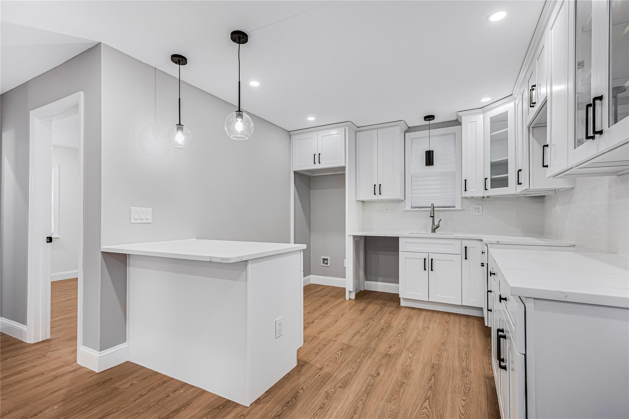 175 Dorchester Road, Garden City, New York image 5