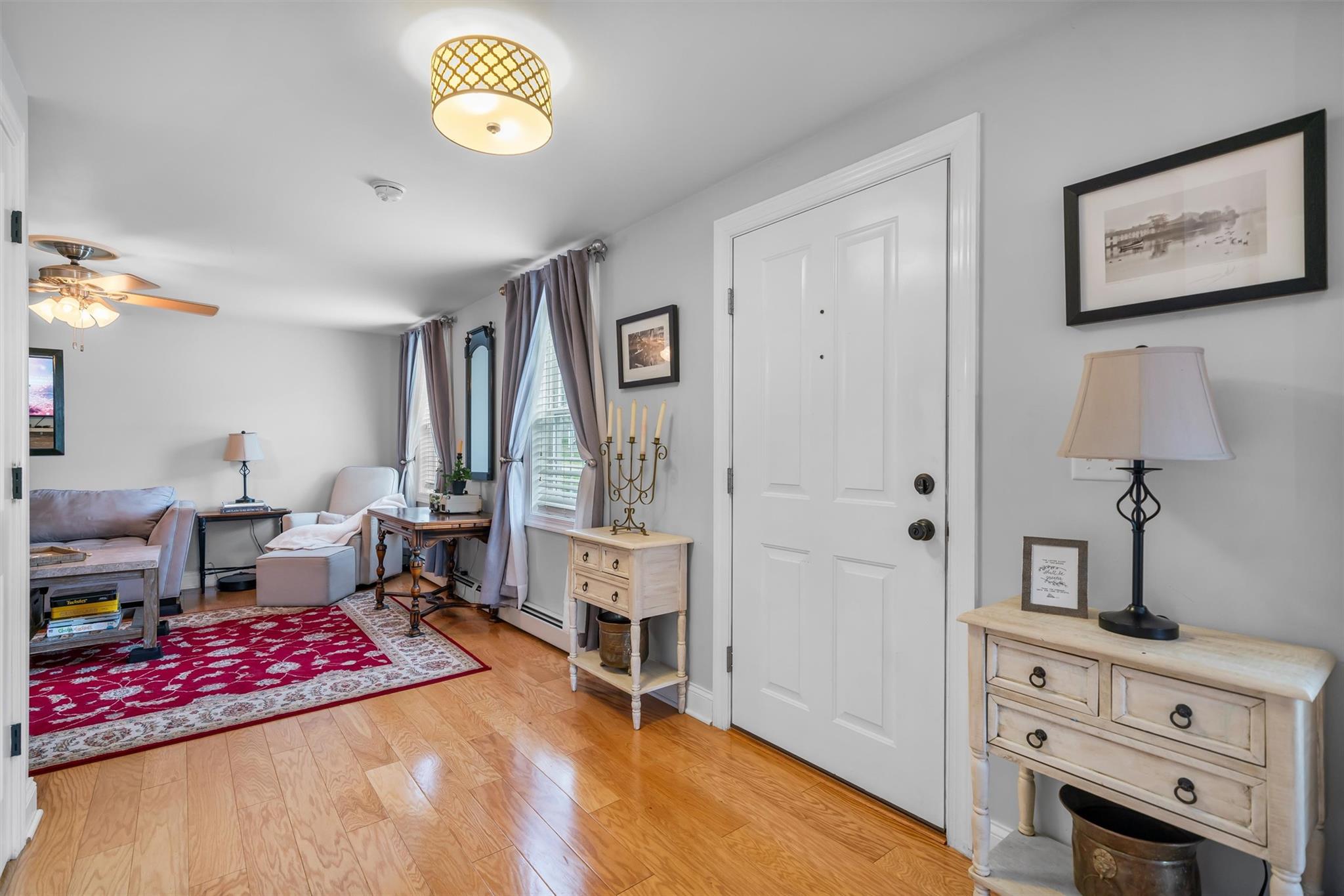 14 Forester Avenue, Warwick, New York image 3