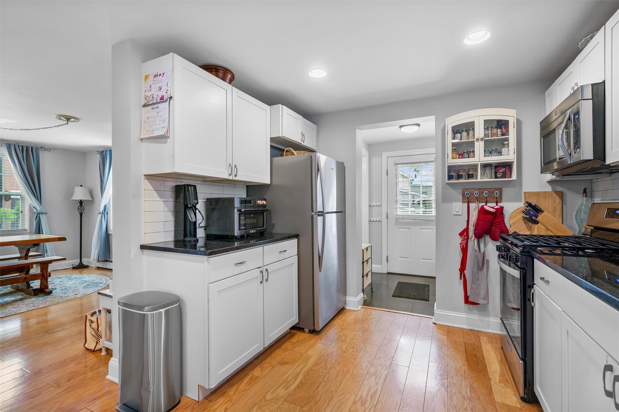 14 Forester Avenue, Warwick, New York image 9