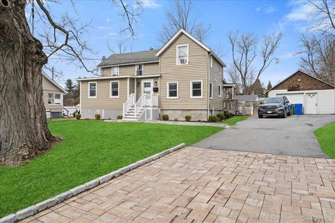 Homes For Sale - 24 Rockwell Avenue<br/> Orange County, Middletown, NY 10940