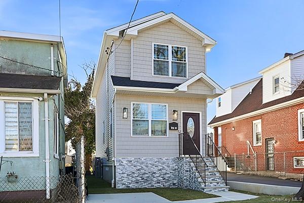 Jamaica, New York 11434, United States, 3 Bedrooms Bedrooms, ,3 BathroomsBathrooms,Residential,Active,242051