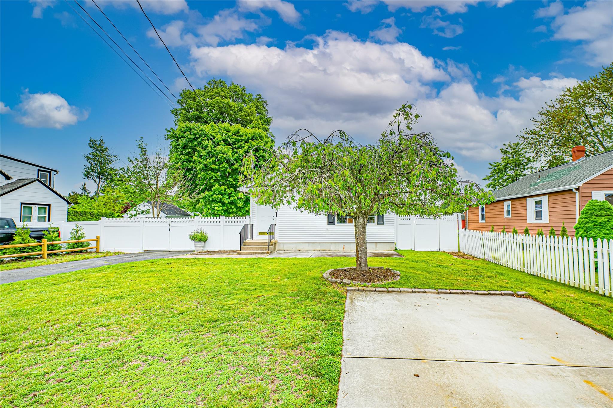 236 Fishel Avenue, Riverhead, New York image 23