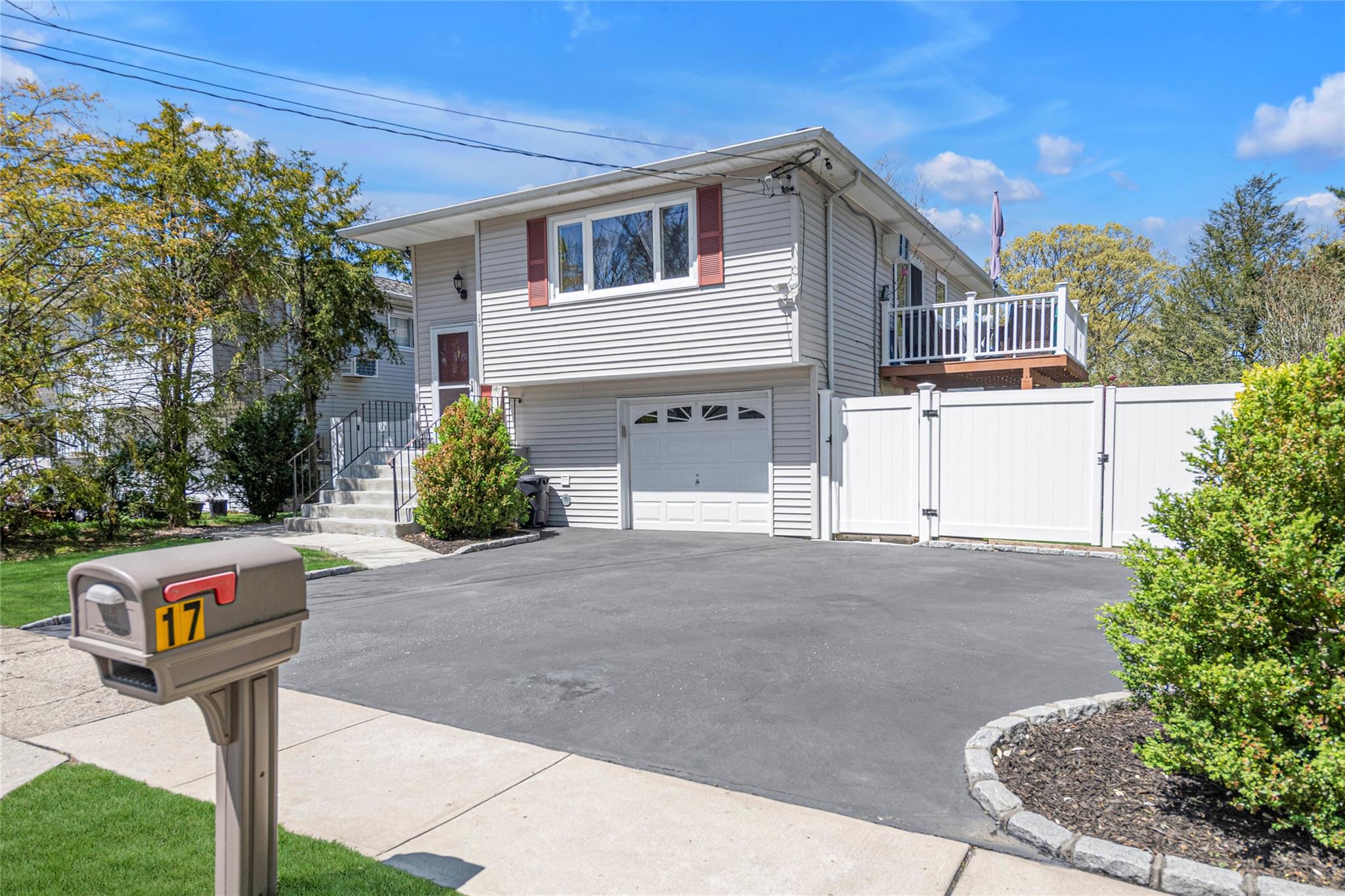 17 Brennan Street, Huntington, New York image 19