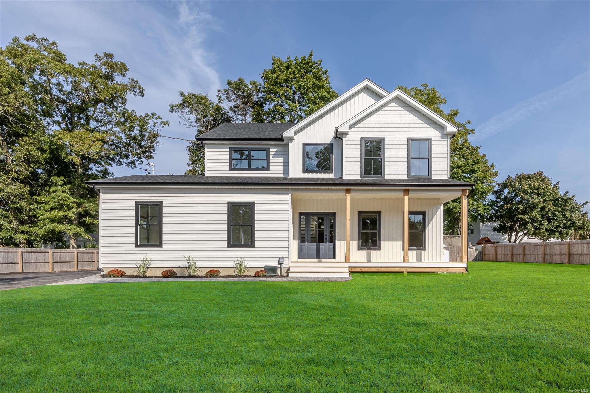 N/C Pleasant Lot 1 Avenue, Centereach, New York image 1