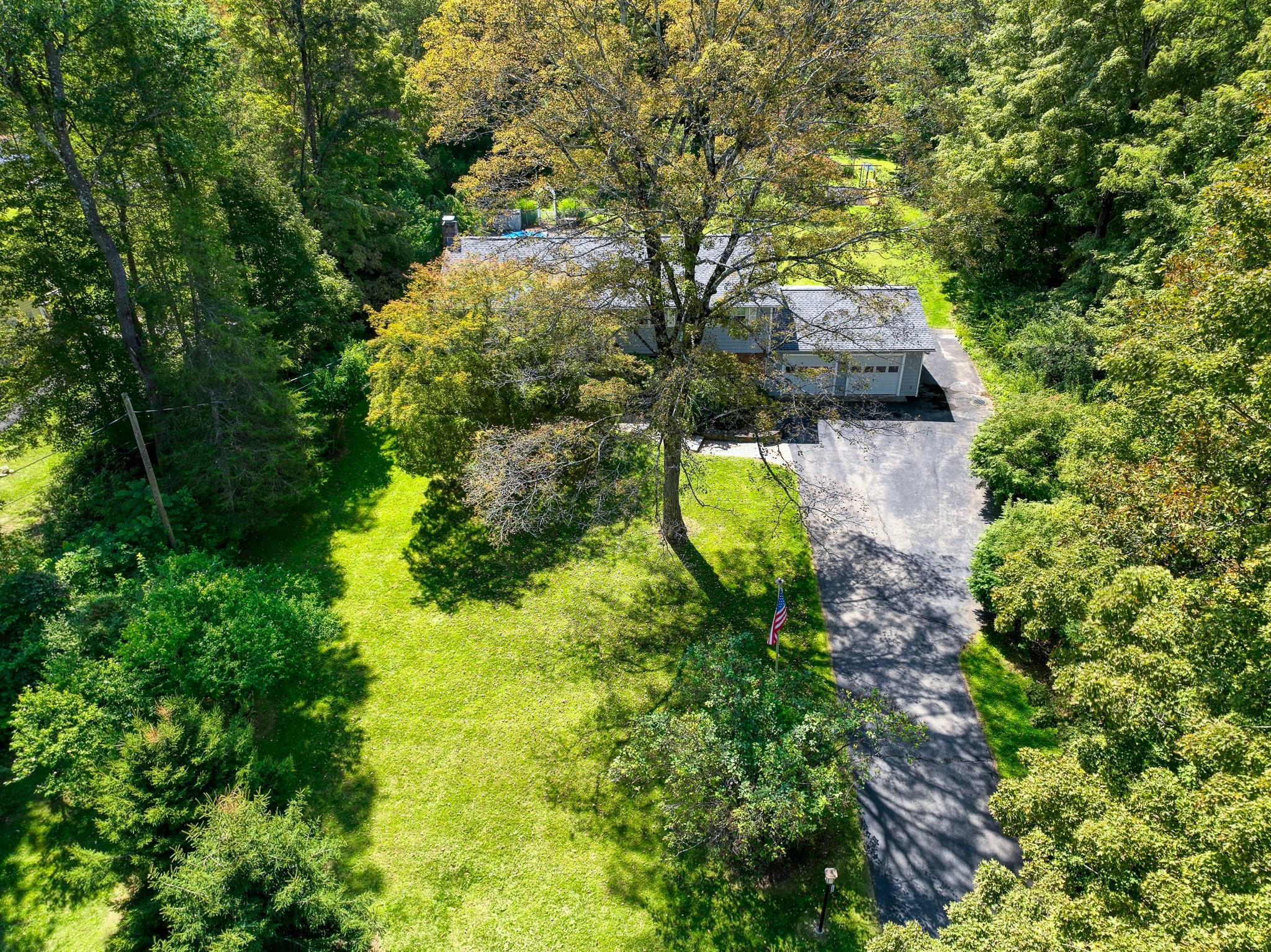 136 Hustis Road, Cold Spring, New York image 6