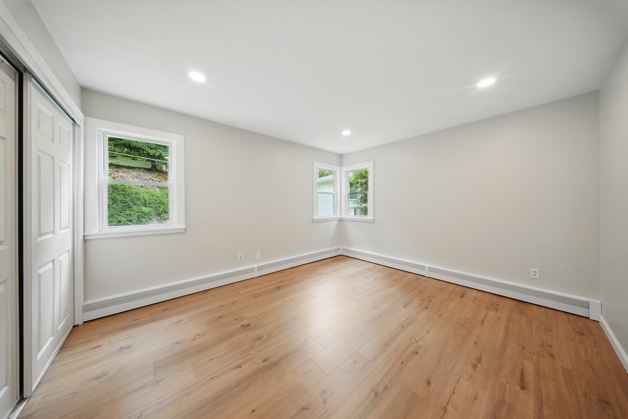 37 Roslyn Street, Ellenville, New York image 24