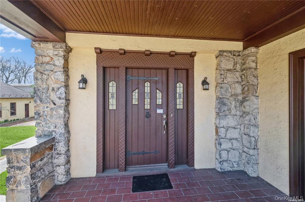 180-24 Grand Central Parkway