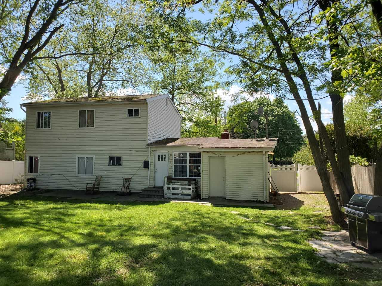 331 Jayne Boulevard, Port Jefferson Station, New York image 4
