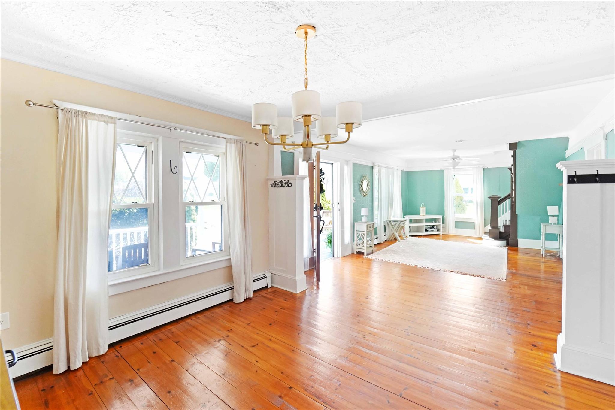 48 Watchogue Avenue, East Moriches, New York image 13
