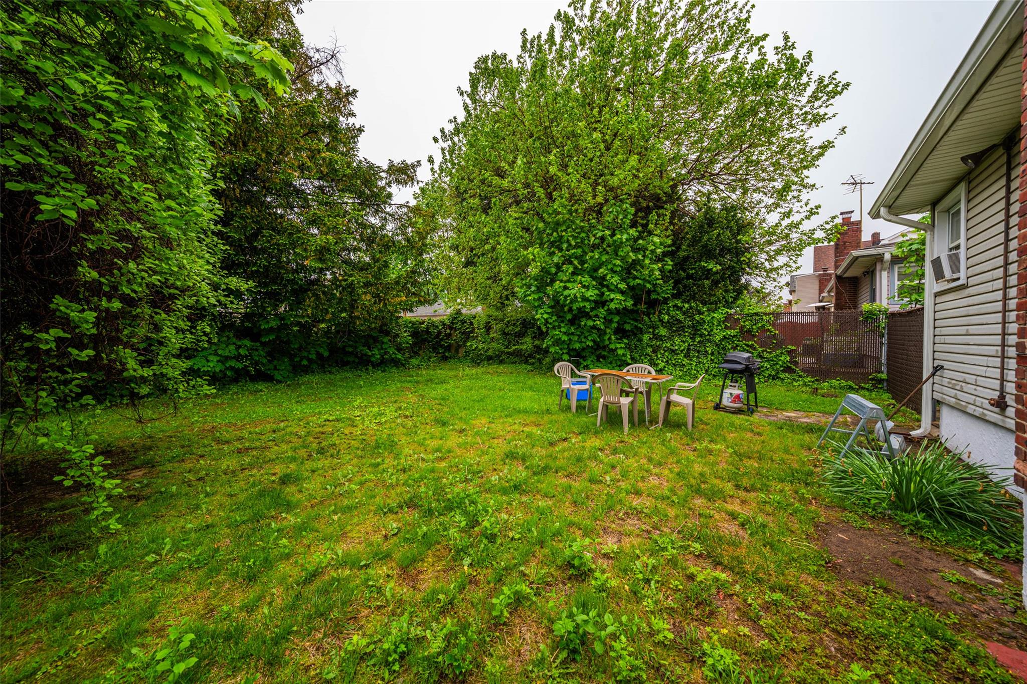 238 Van Buren Street St, Staten Island, New York image 16