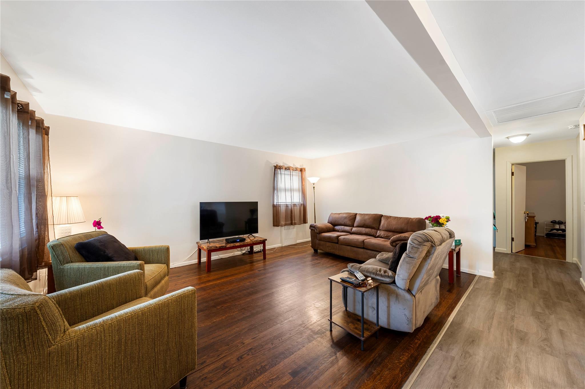 238 Van Buren Street St, Staten Island, New York image 7