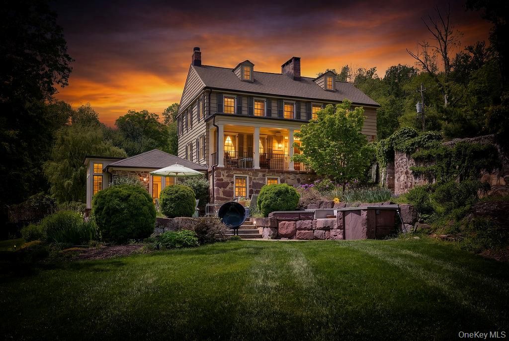 Photo of 116 S Mountain Road, New City, NY 10956 (MLS # 985812)