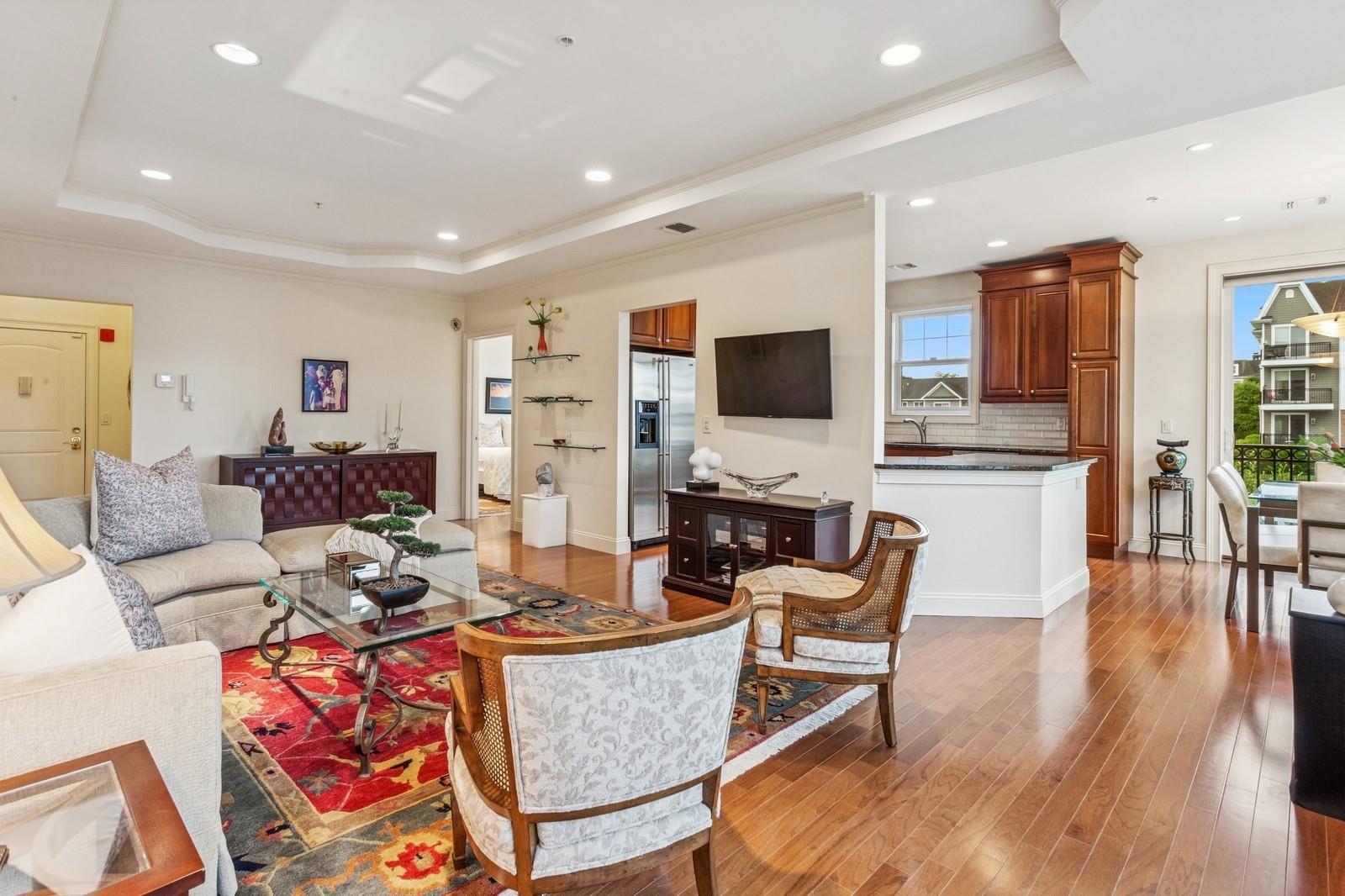 553 Pacing Way, Westbury, New York image 7