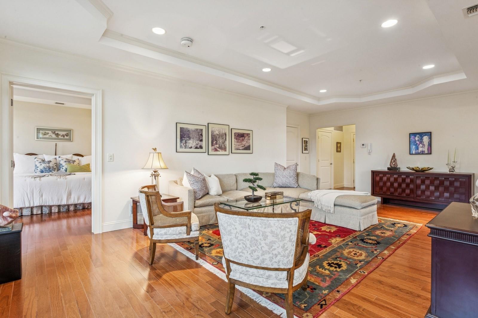 553 Pacing Way, Westbury, New York image 6