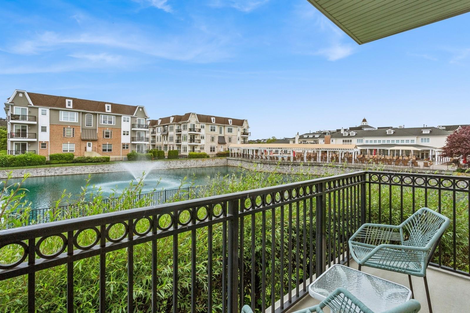 553 Pacing Way, Westbury, New York image 33