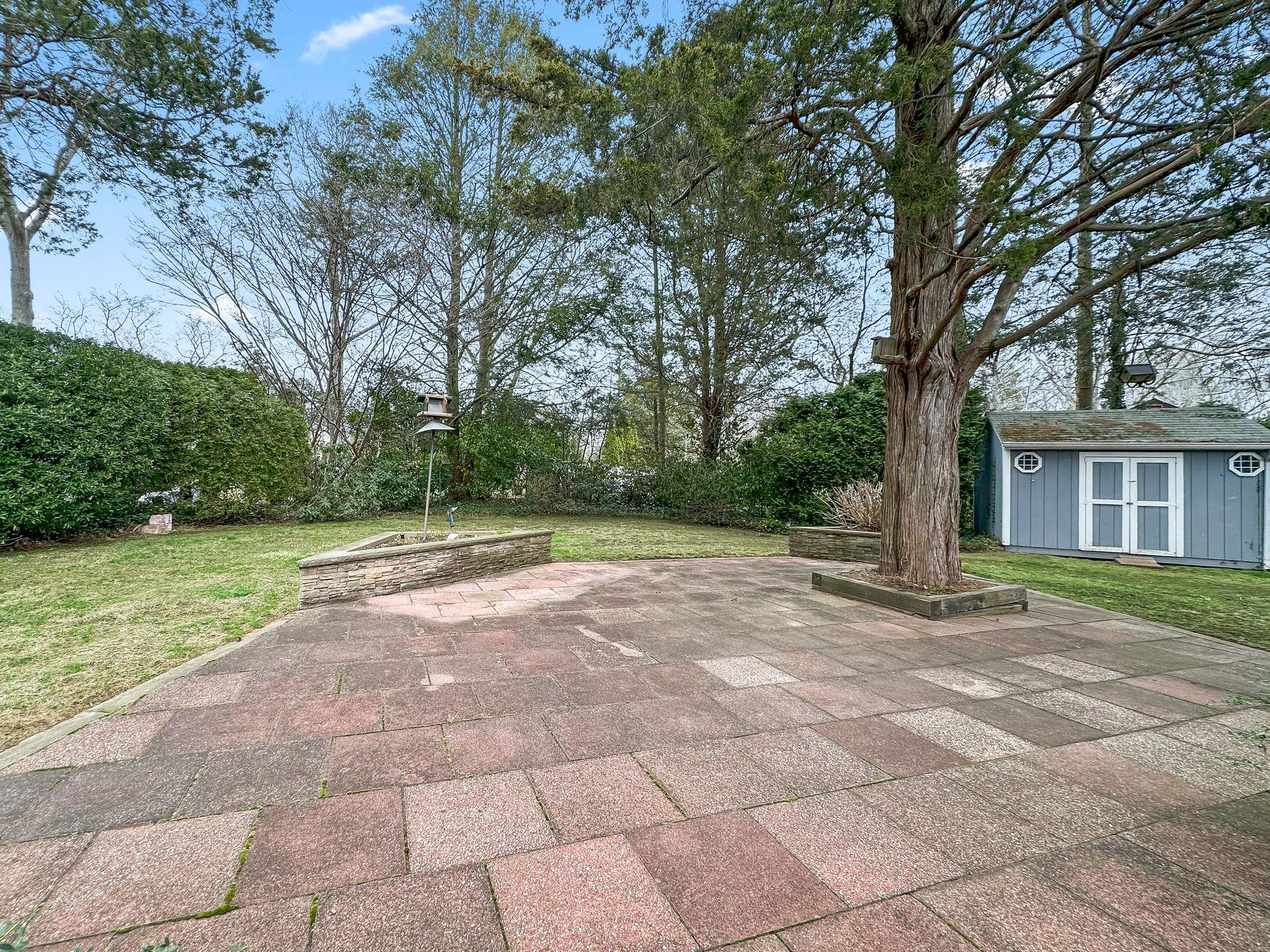 1 Upper Lane, Centerport, New York image 23
