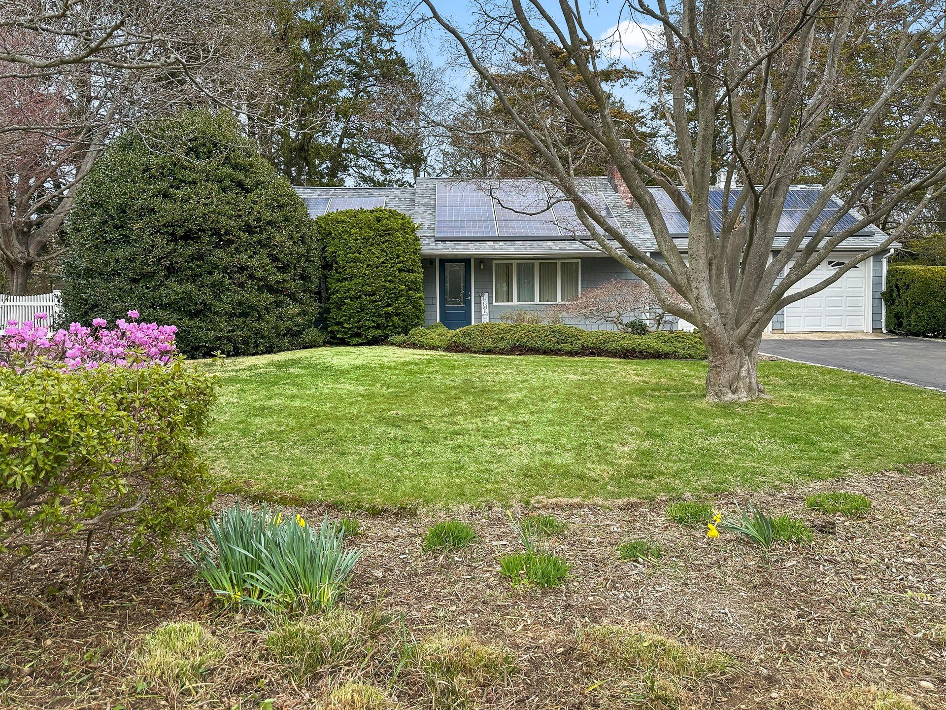 1 Upper Lane, Centerport, New York image 1