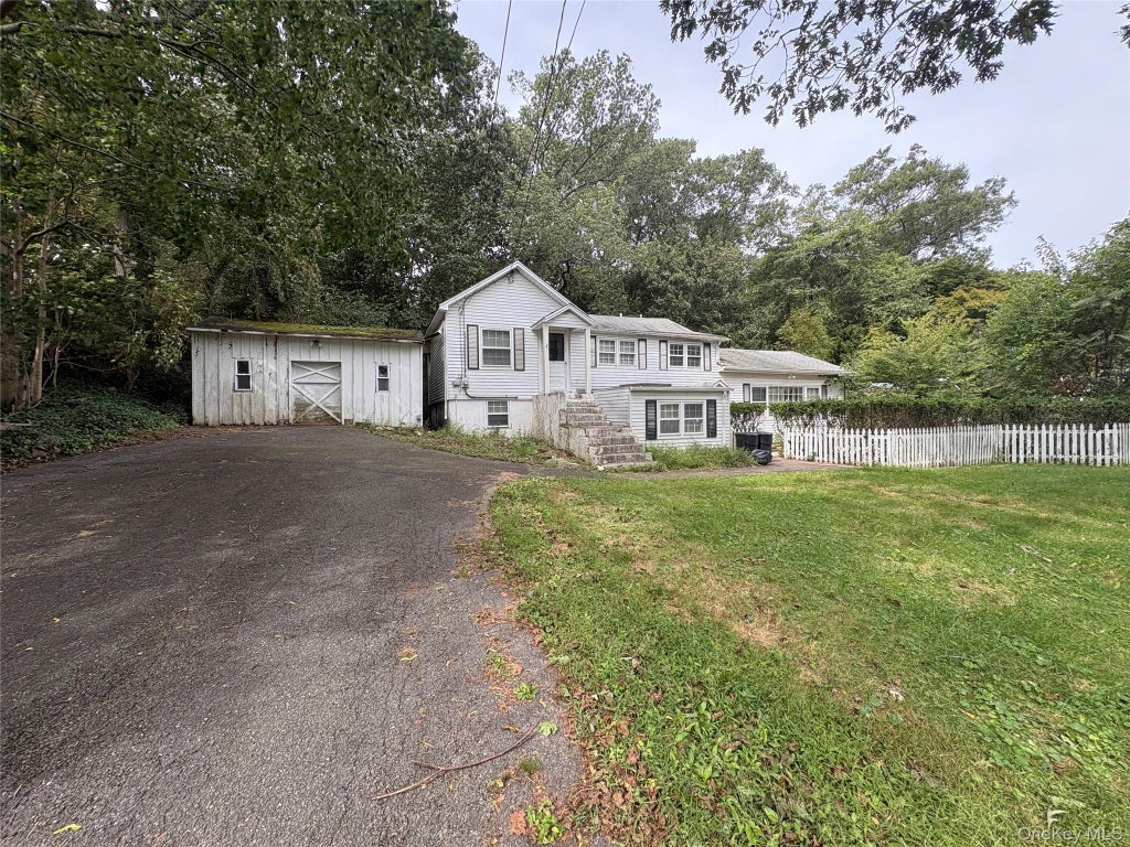 Photo of 27 Shady Lane, Huntington, NY 11743 (MLS # 1055400)