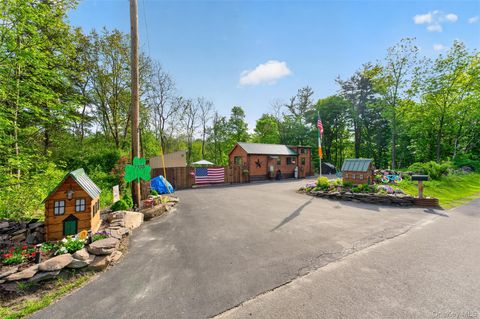 Mobile Home For Sale - 2588 Route 145<br/> Durham, NY 12423