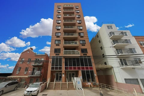 Photo of 3138 137th Street #5A, Flushing, NY 11354 (MLS # 1065107)