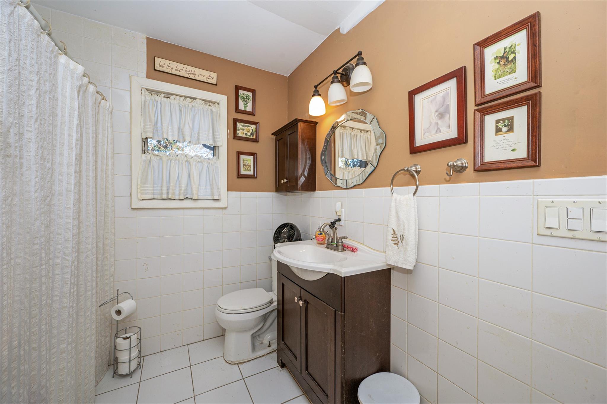 288 31st Street, Lindenhurst, New York image 39