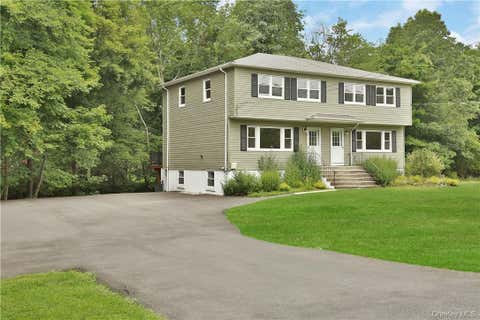 Homes For Rent - 33 Margaret Keahon Drive<br/> Pearl River, NY 10965