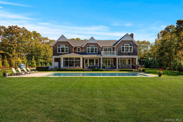 41 ARBUTUS RD, QUOGUE, NY 11959 - Image 987a30cee4e944d345cb6ebefee3903c/755389415