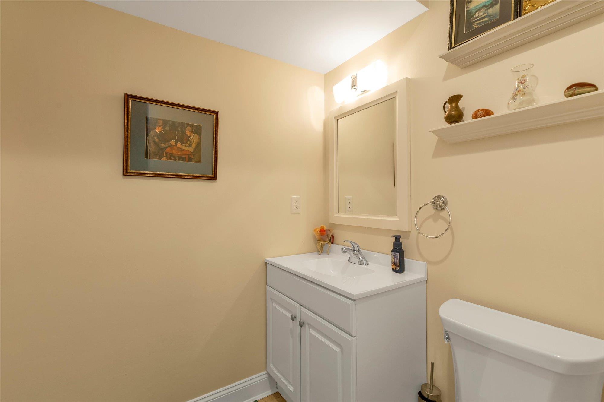 608 Carman Avenue #C-7, Westbury, New York image 14