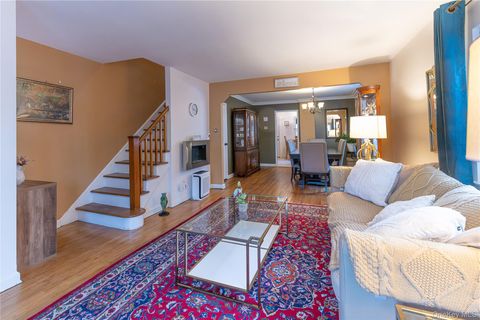 Photo of 2985 Young Avenue, Bronx, NY 10469 (MLS # 919771)
