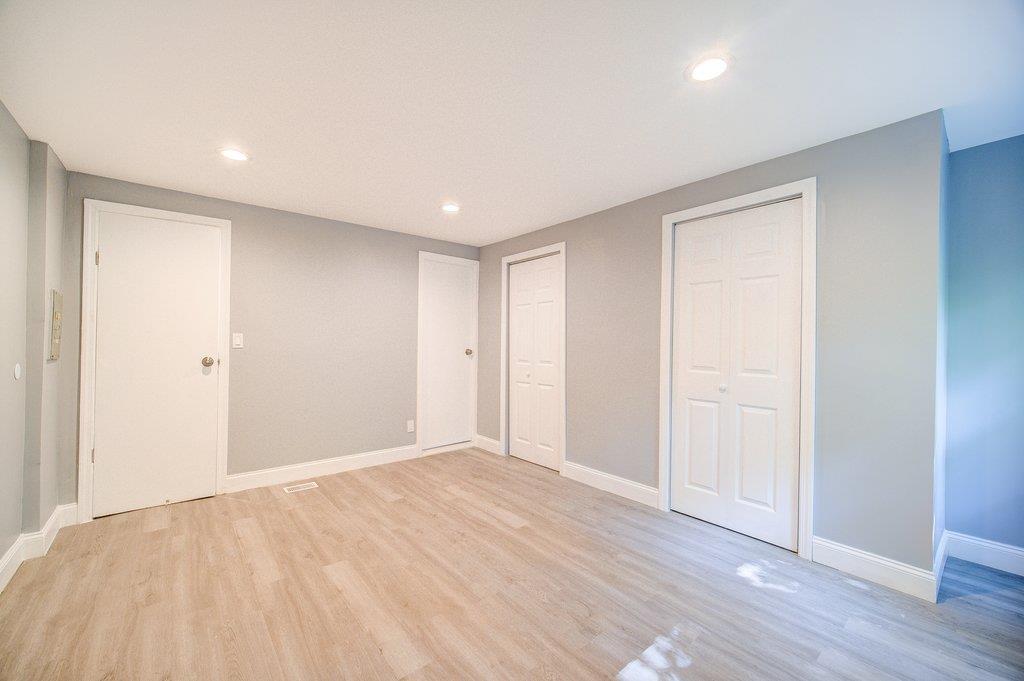 Rhinebeck, New York 12572, United States, 2 Bedrooms Bedrooms, ,1 BathroomBathrooms,Residential,Active,147007