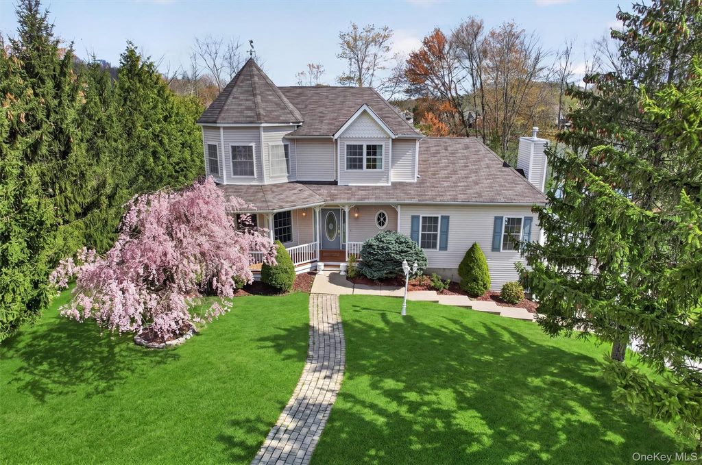 Photo of 149 Creamery Pond Road, Chester, NY 10918 (MLS # 986323)