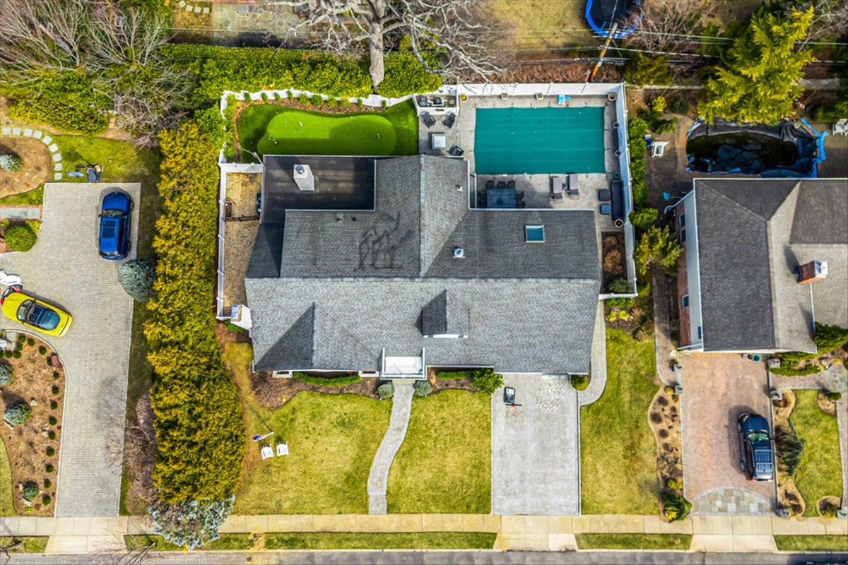 111 Berkshire Road, Rockville Centre, New York image 4