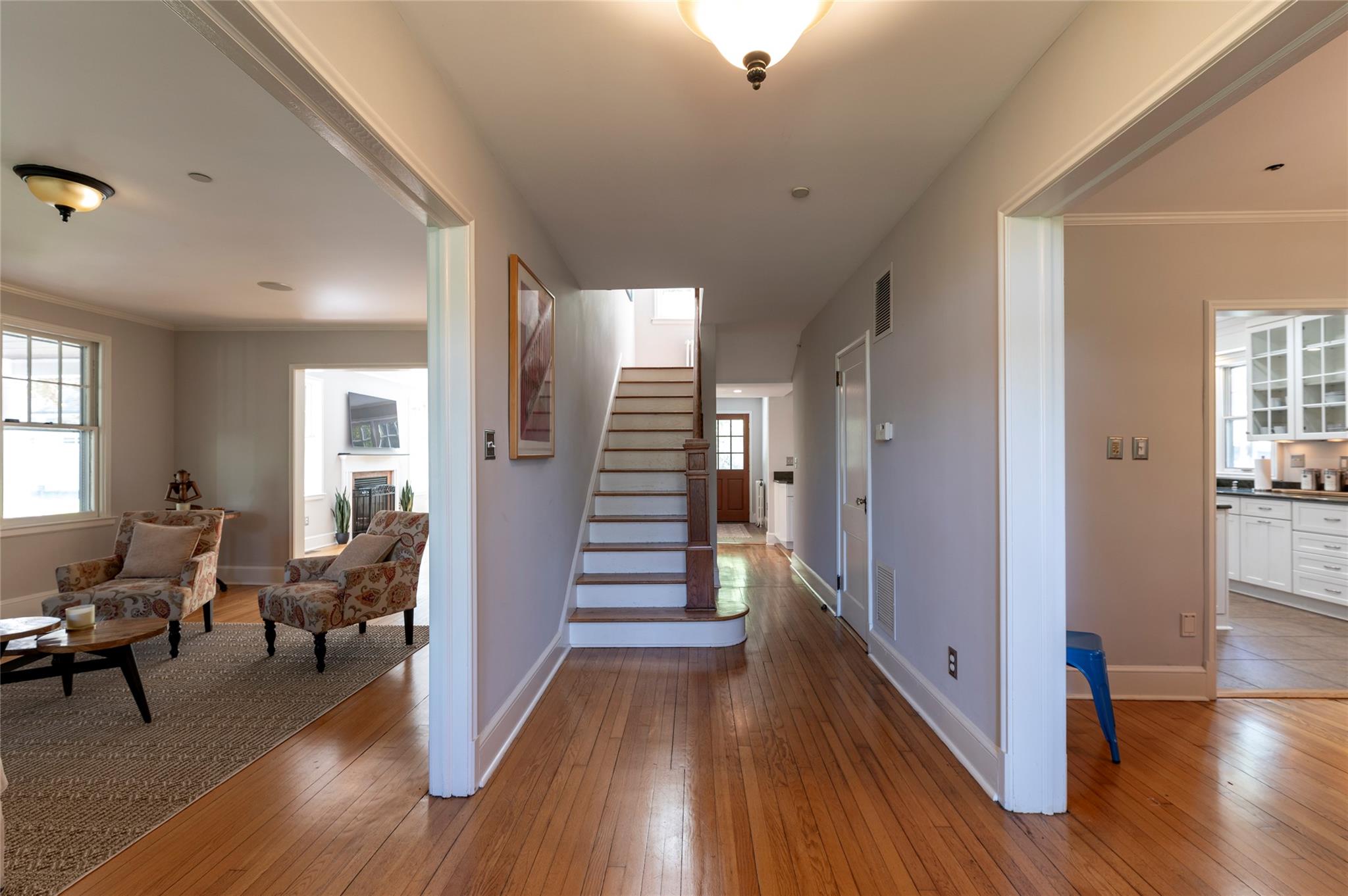 524 N Midland Avenue, Nyack, New York image 8