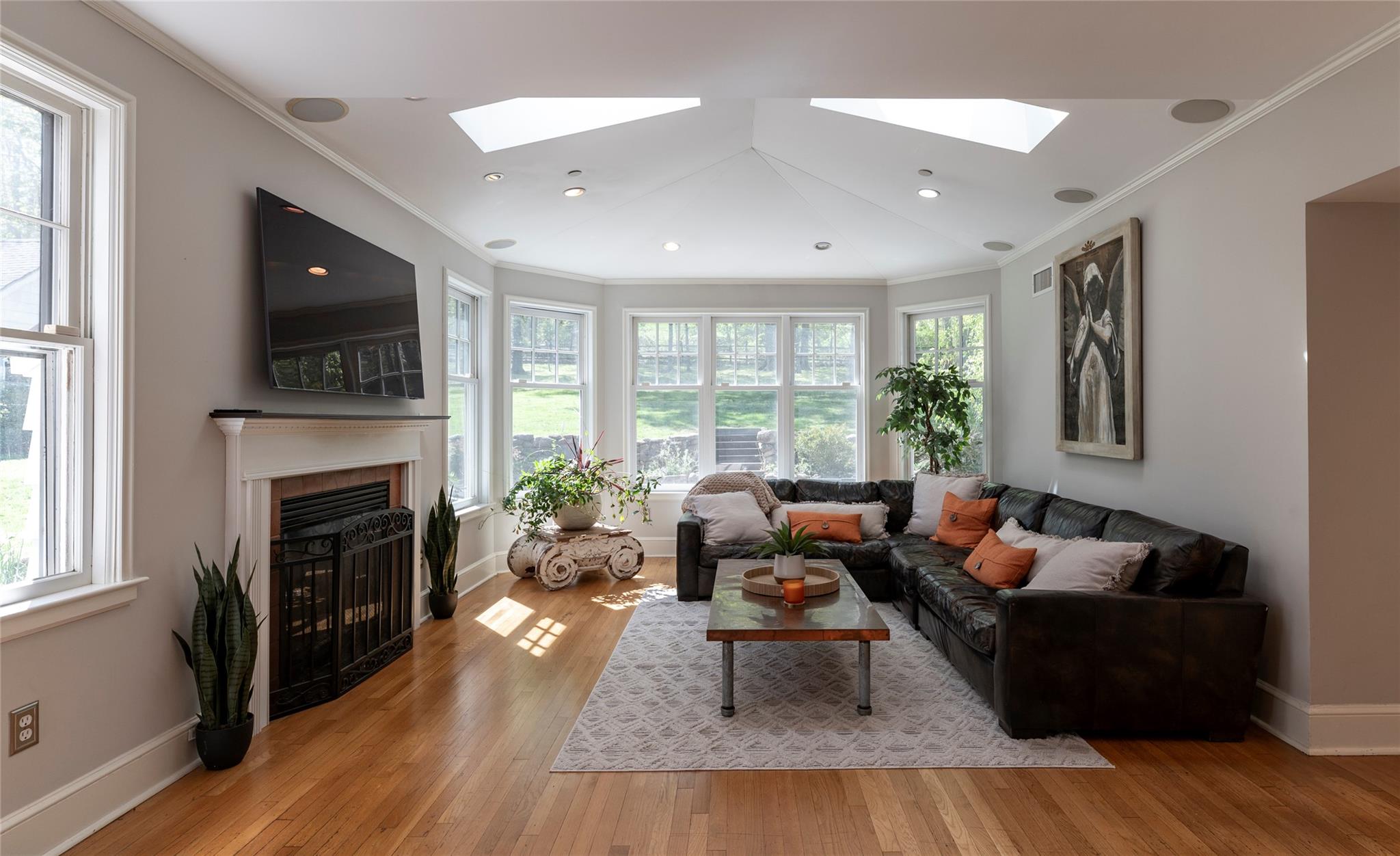 524 N Midland Avenue, Nyack, New York image 3