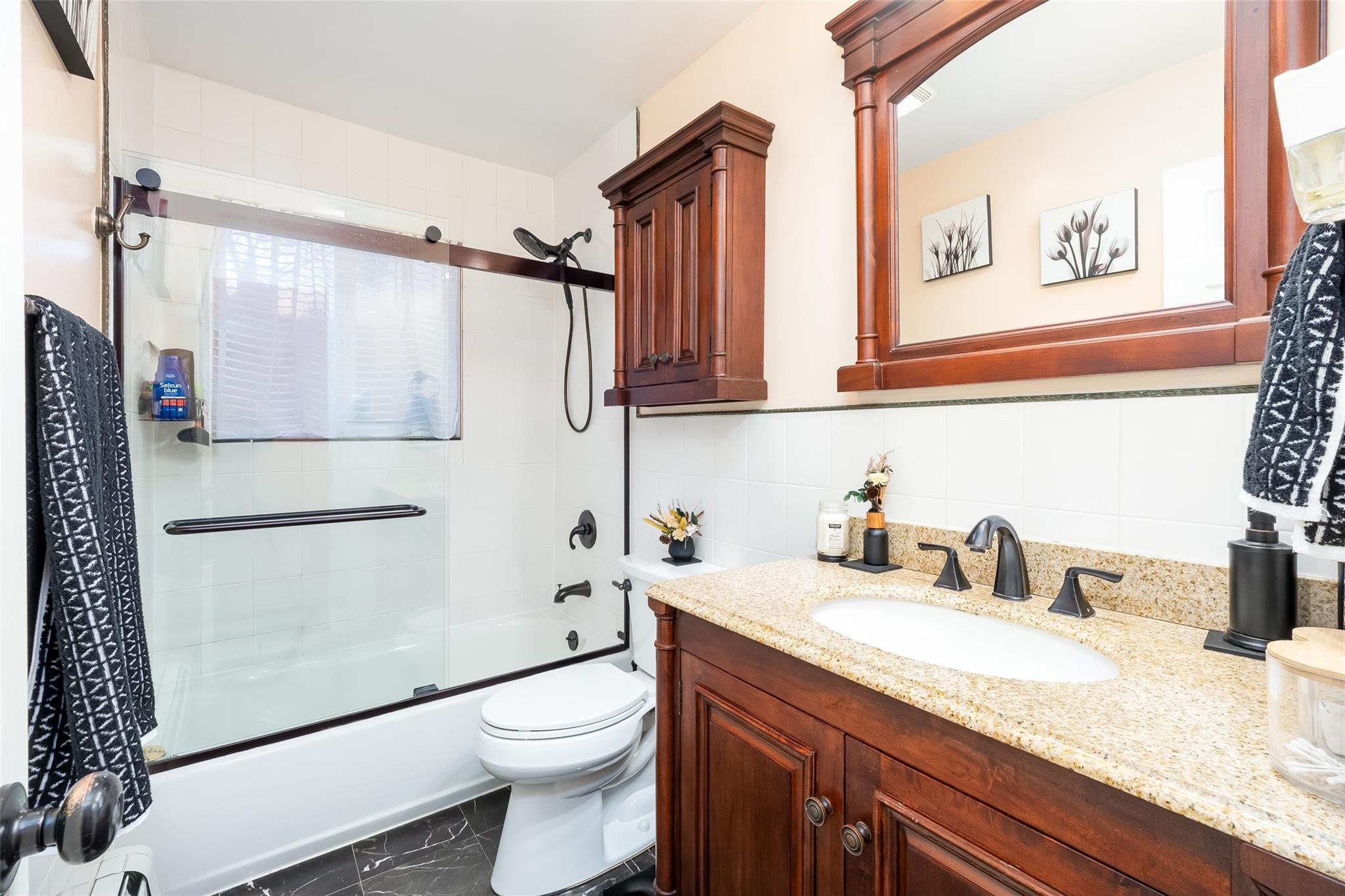 75 Oakcrest Avenue, Farmingville, New York image 26