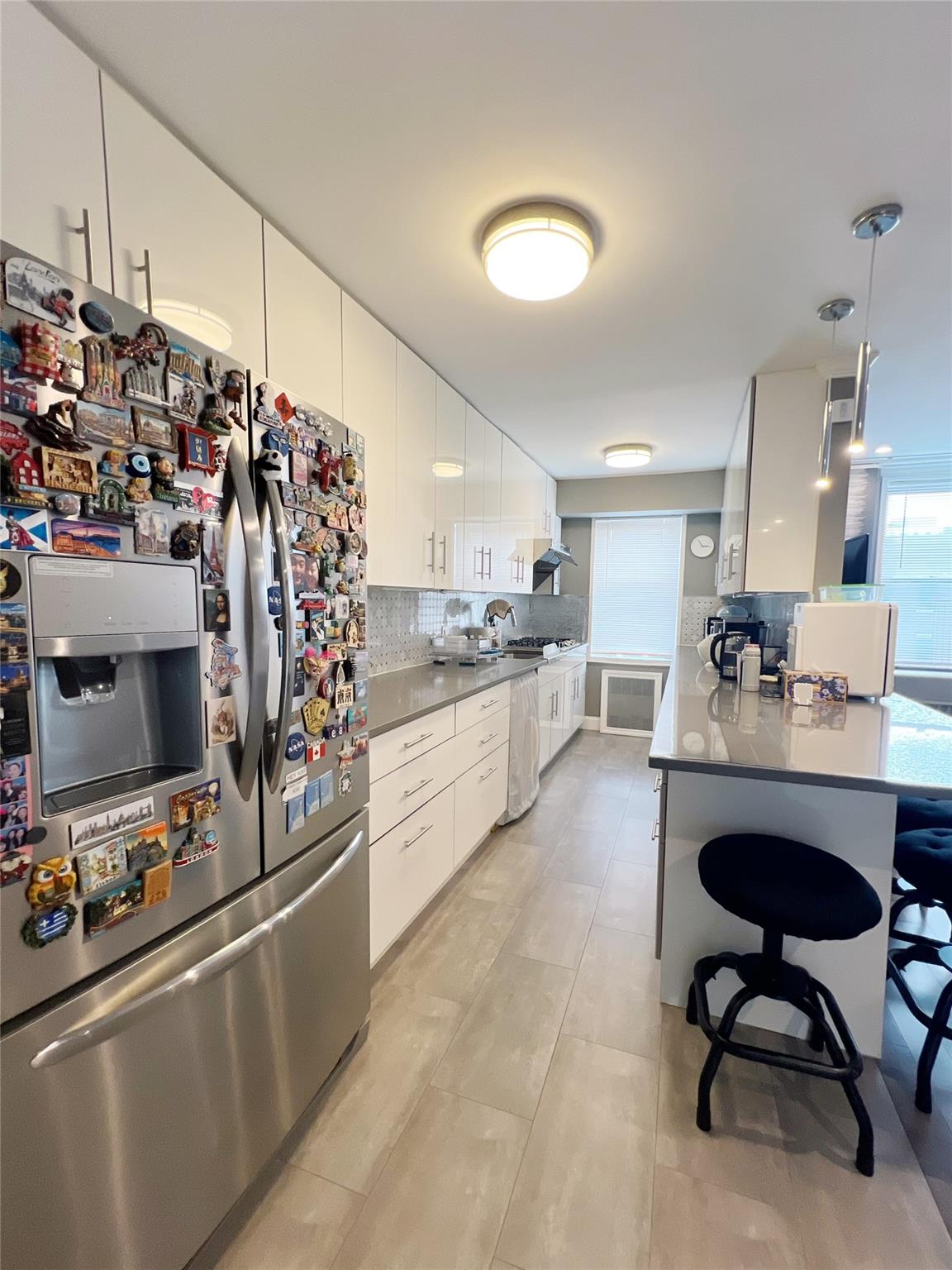 14105 Northen Boulevard 7