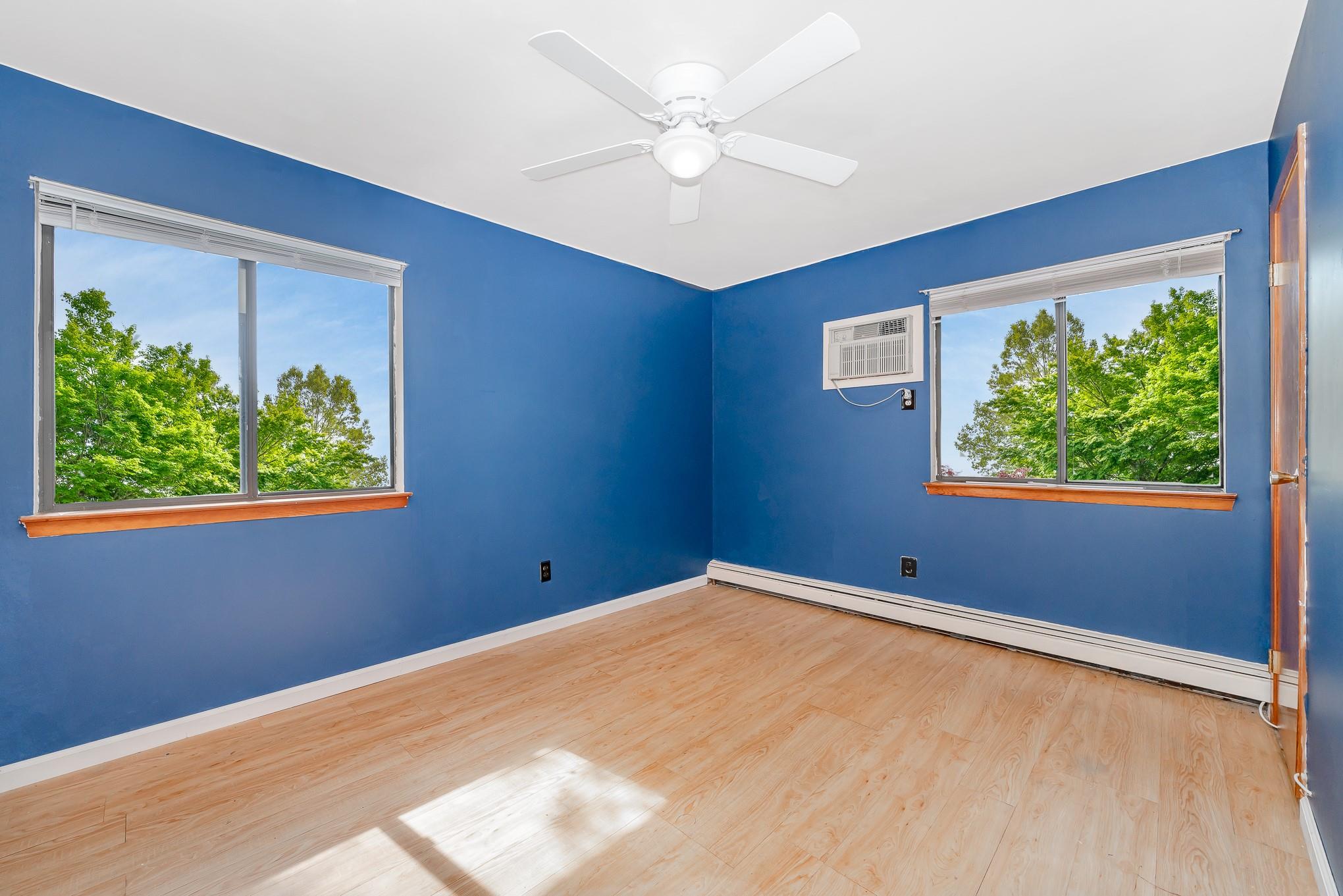2 Charles Court, Port Jefferson Station, New York image 19