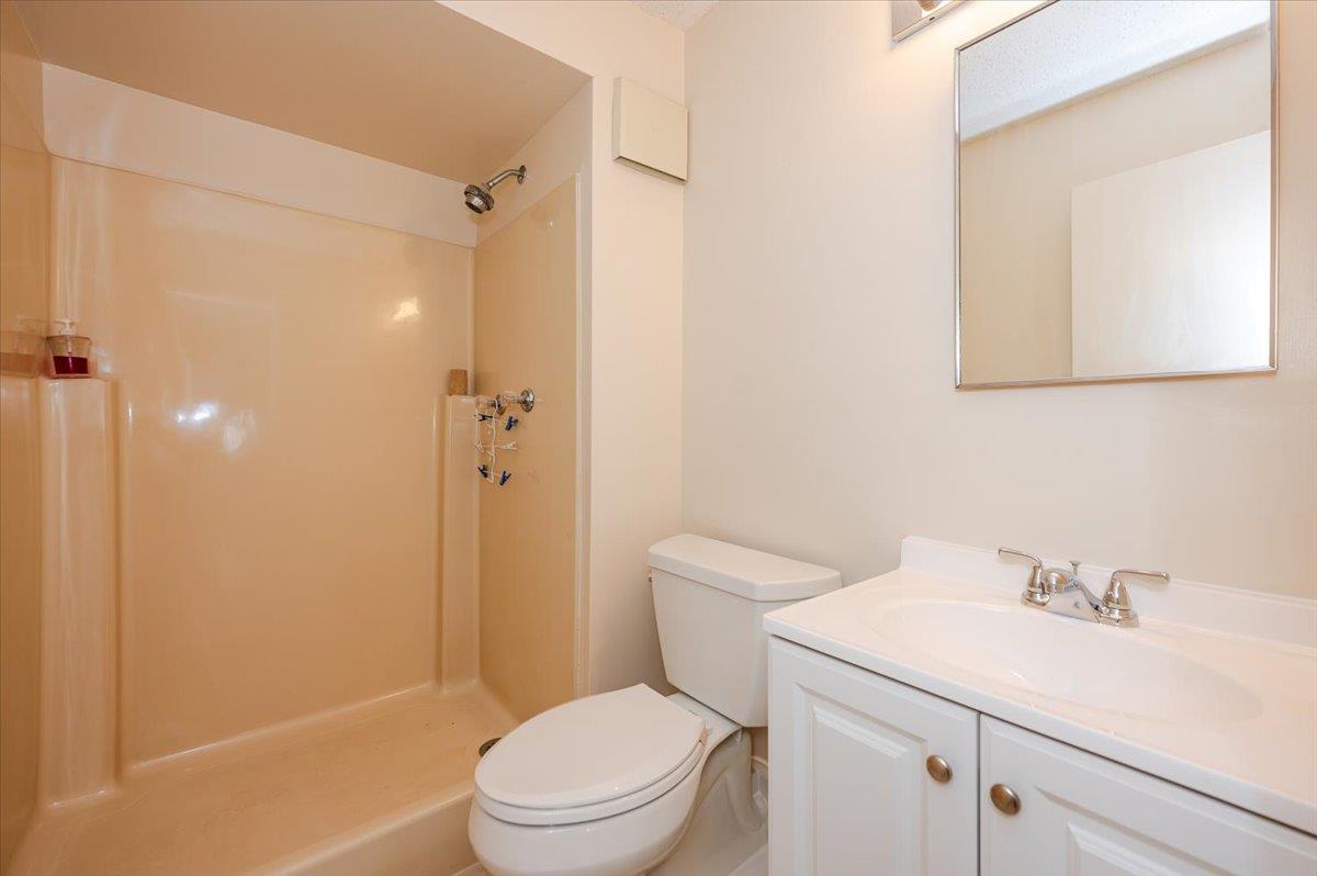 725 Miller Avenue #330, Freeport, New York image 13