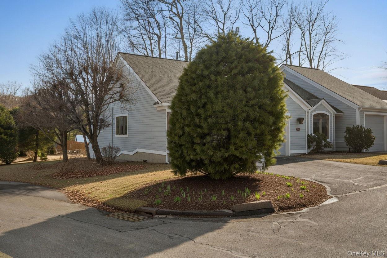 772 Heritage Hills A