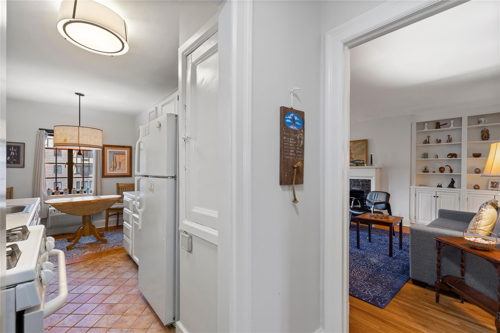 66 Milton Road #H-32, Rye, New York image 2